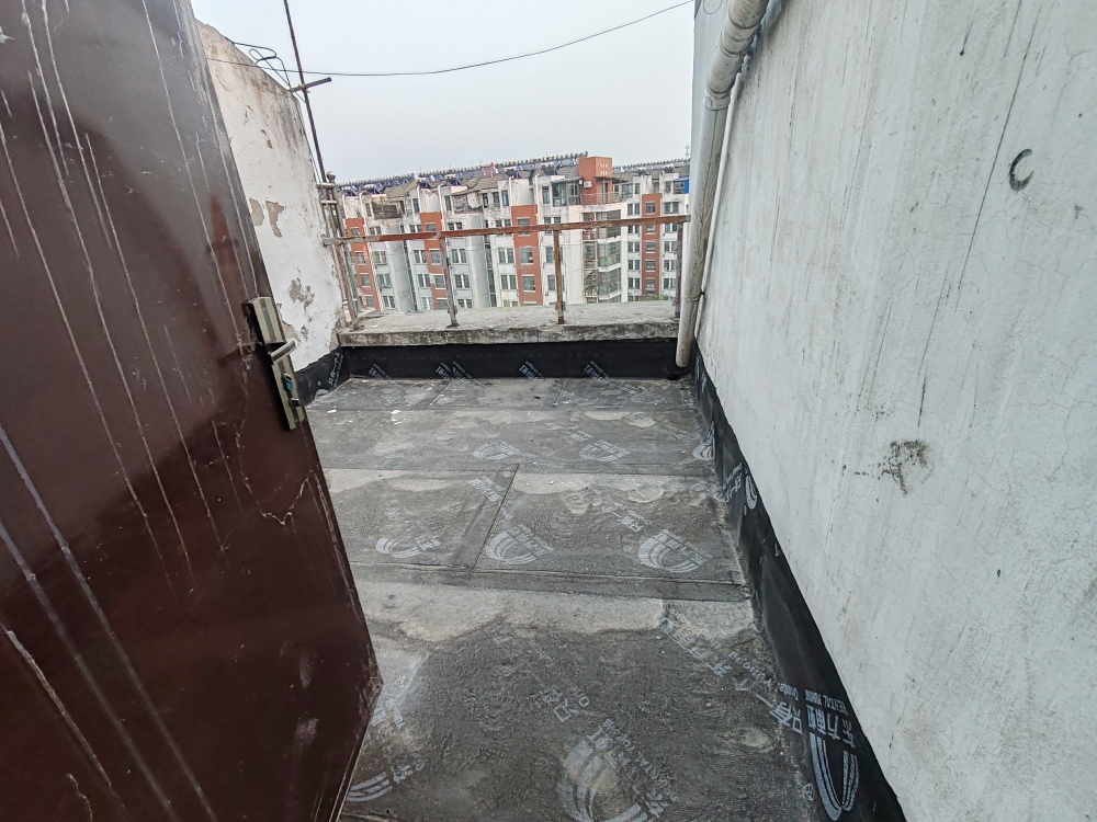 机西小区 六幺七 两室两厅 简装出售 地势好 采光刺眼_27