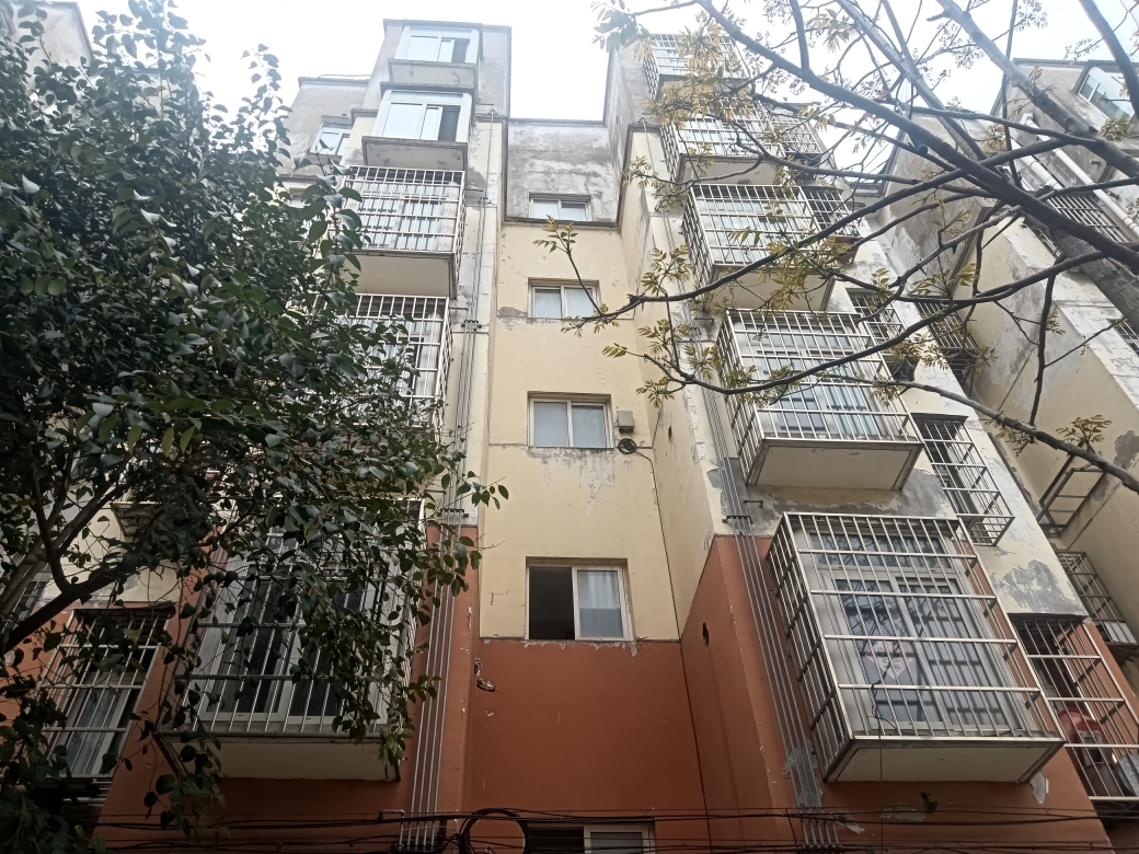 兰亭小区 多层5楼 精装两室一厅 配套齐全_12