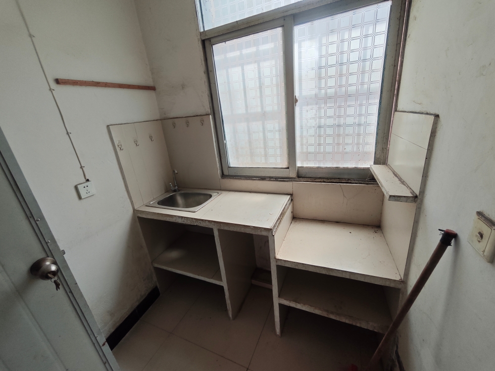 水产新村 33平 温馨一室一厅 普装拎包入住 交通便利_5