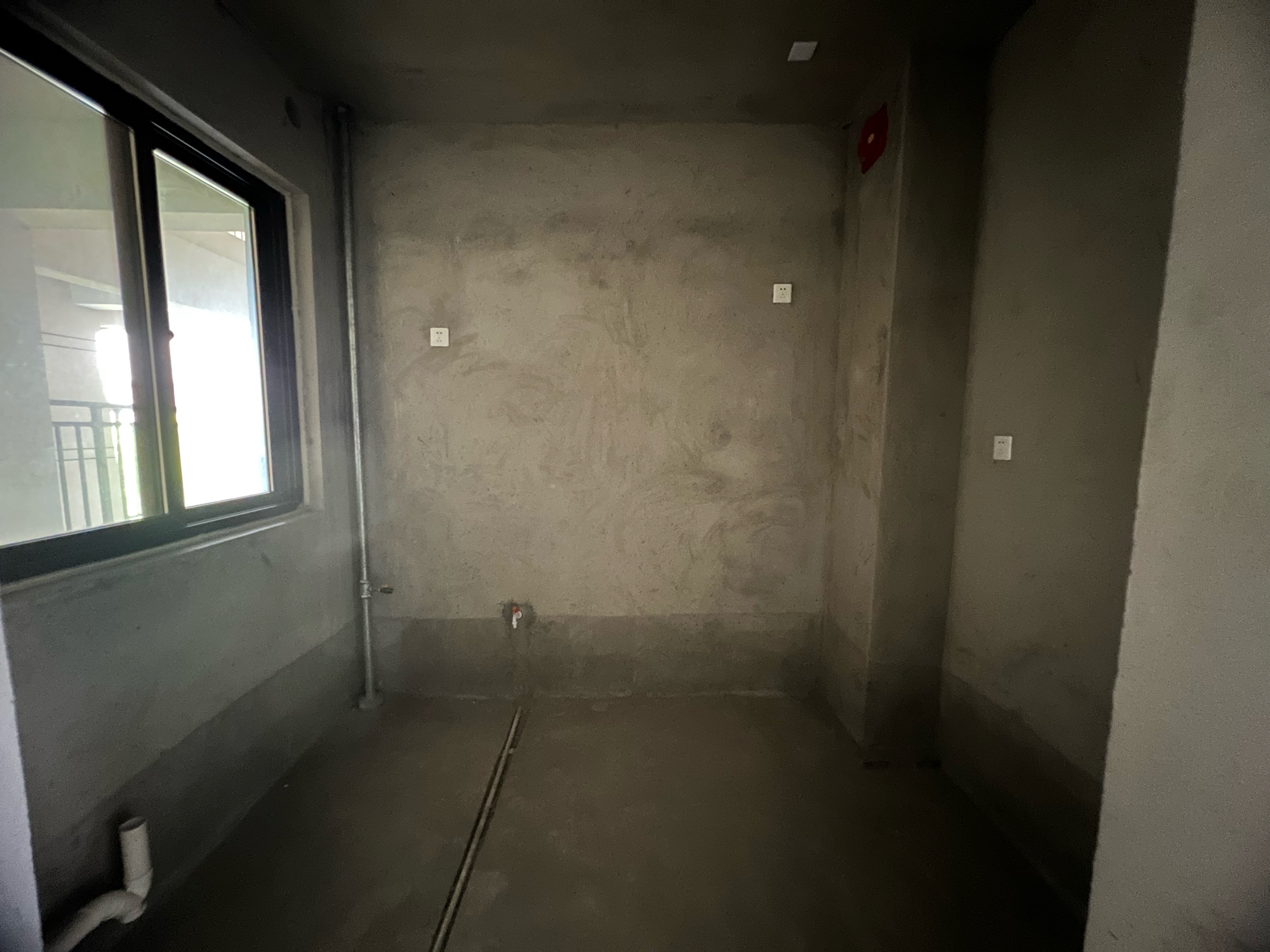 新城学府104平毛坯出售_7