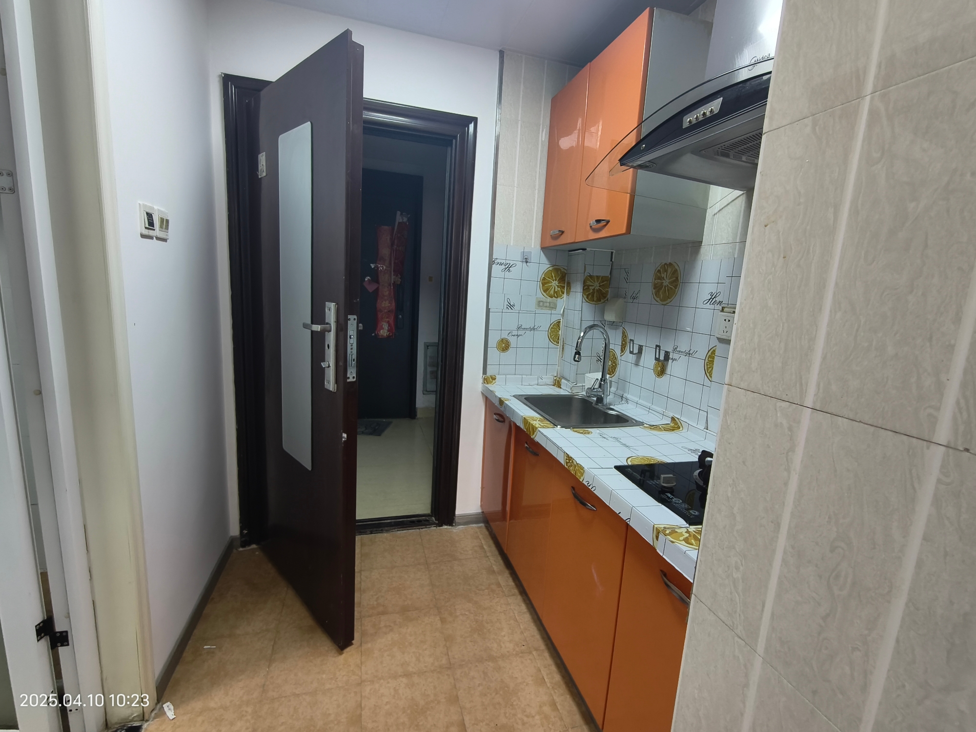 金地国际城A区小公寓拎包入住_2