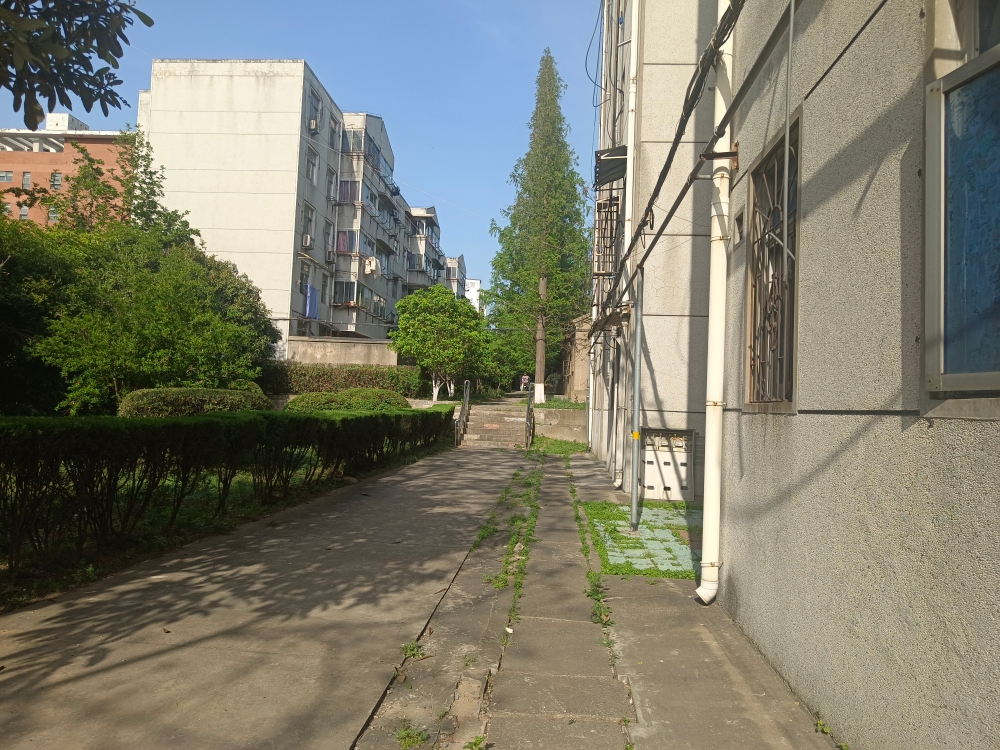 靠山村 70平 精装三室一厅 学区房 随时看房_12
