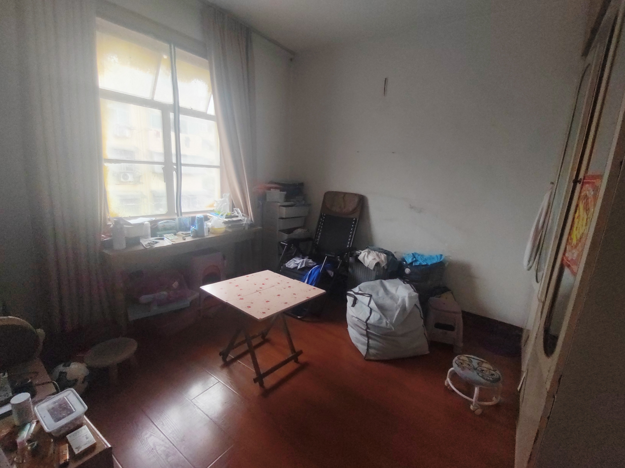 两室一厅简单装修_4