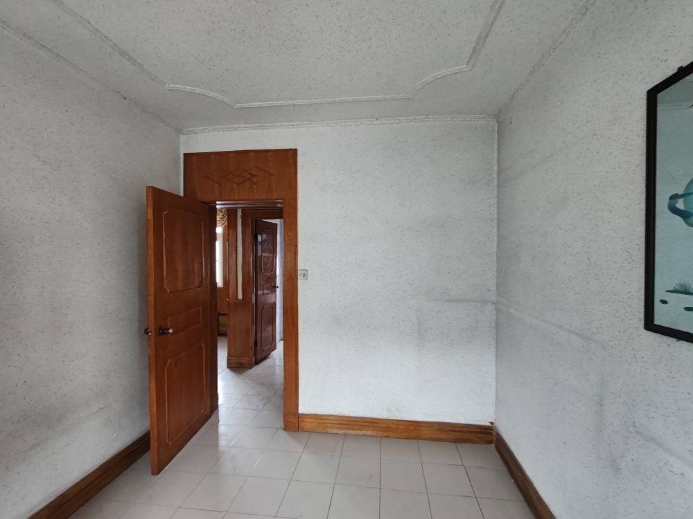 淮望十牌楼 5层 两室一厅 简装出售 地势好 采光好_4