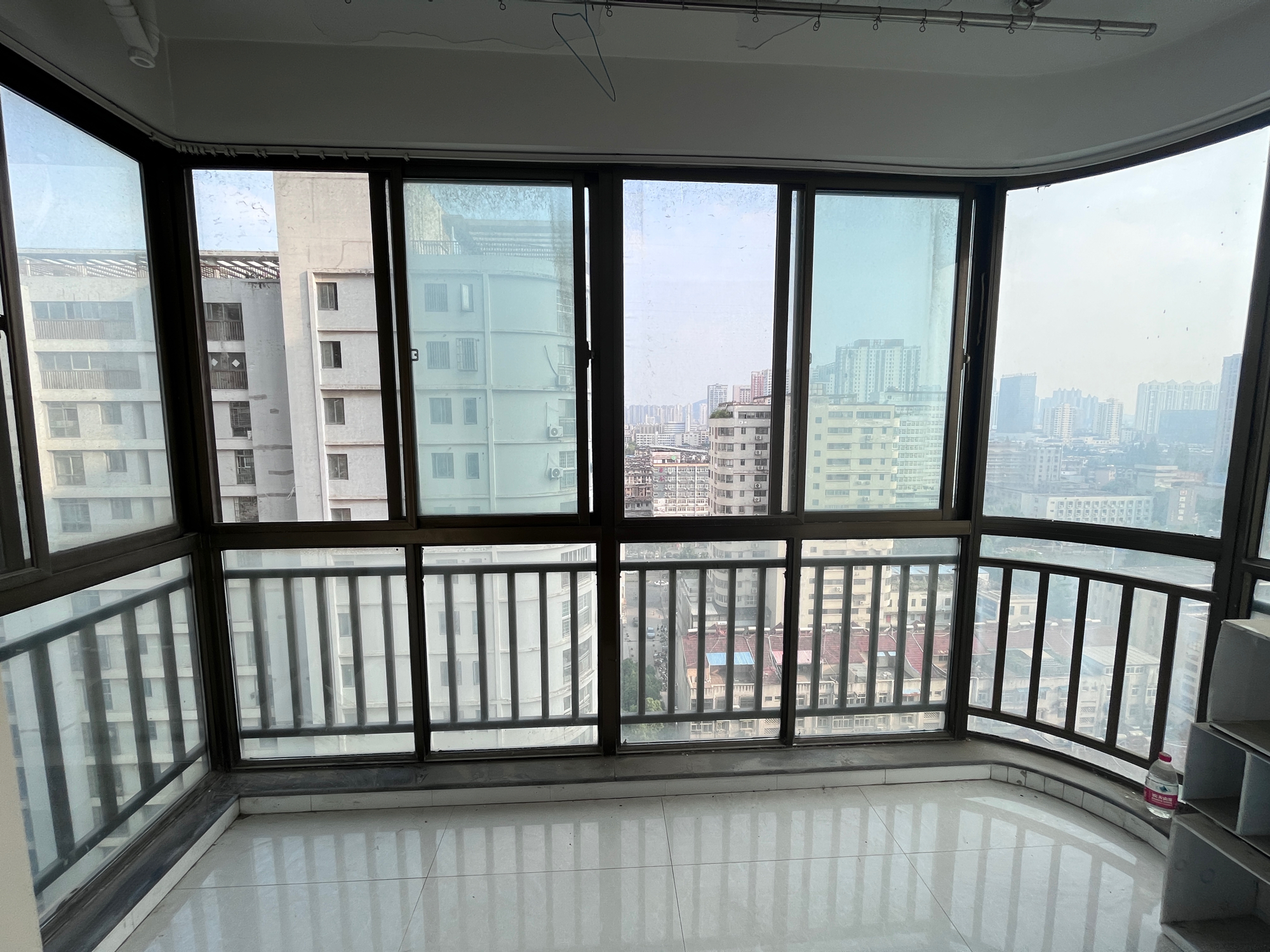 云景华城 精装 2房 1200元 家电可配_9