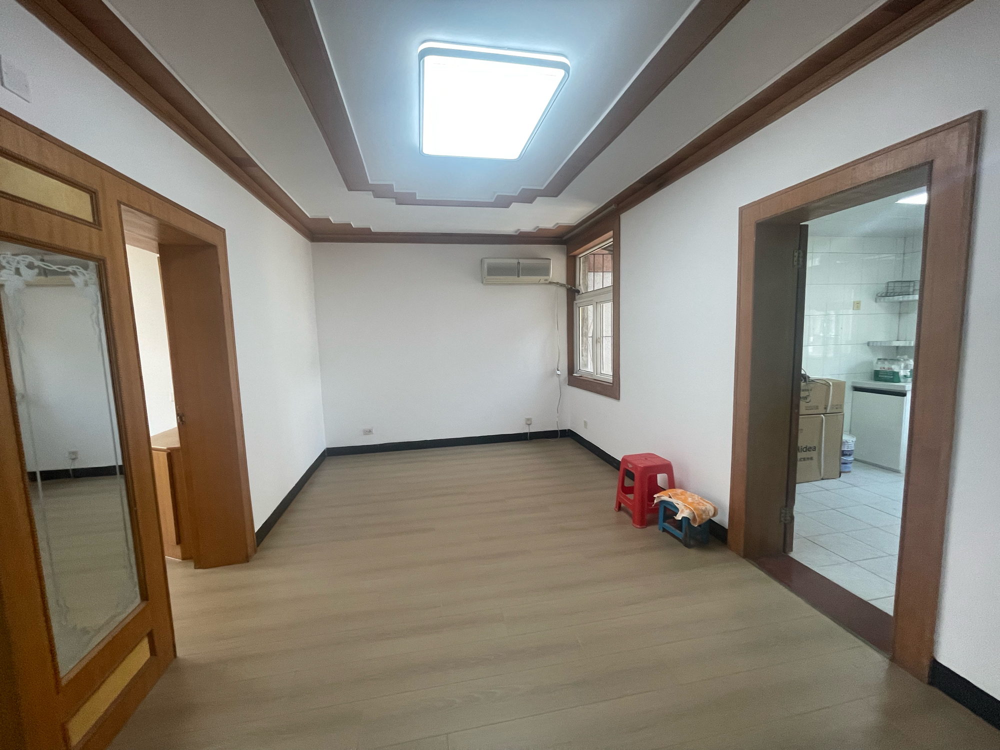 淮师附小本部，市场新村，简装，两室两厅，采光好_2
