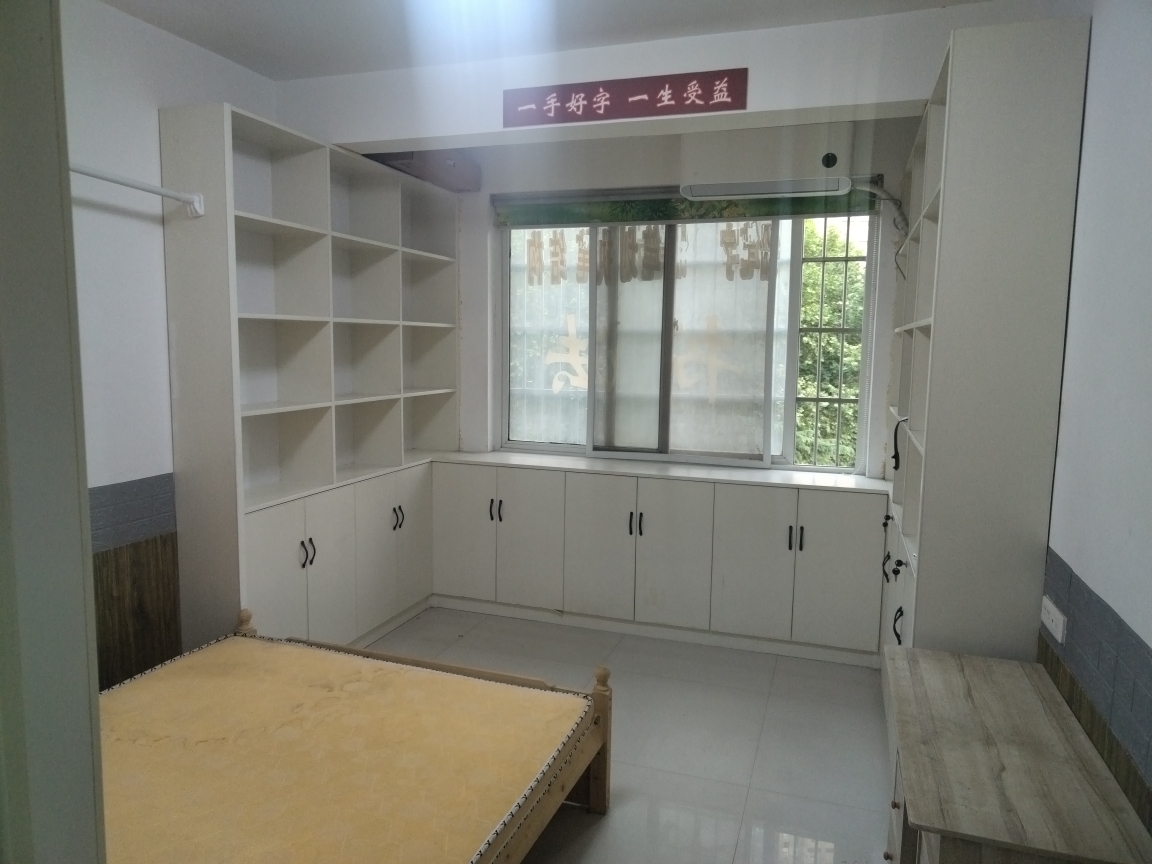 龙泉御景 两室一厅 普装 出售 交通便利_5