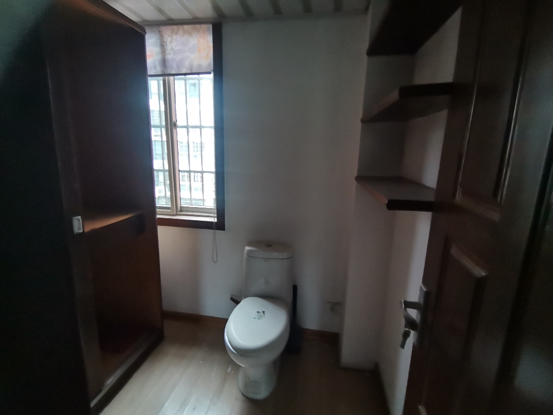 居仁村二区 家具家电齐全 3室2厅，急租_9