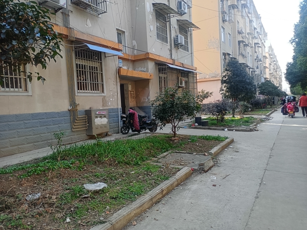 西湖花园  精装修 拎包入住  _6