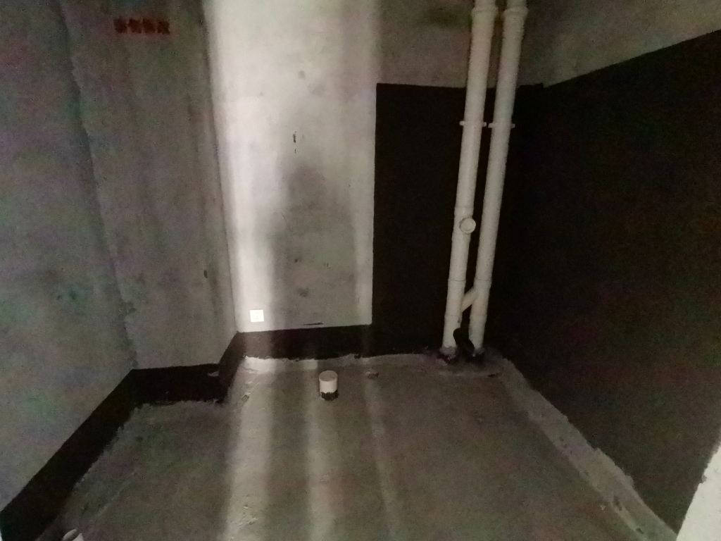 观天下四室两厅，毛坯房_8