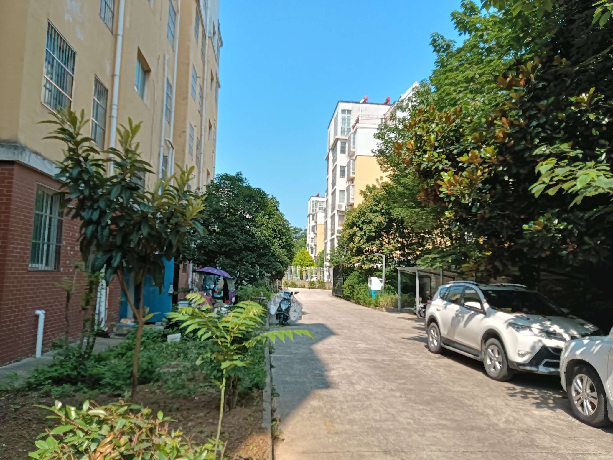 出售勘探村4层，家电齐全_8