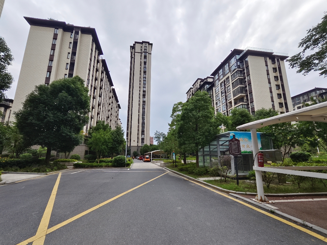 御景学府 130平 南向三室二厅 毛坯 学区房 交通便利_15