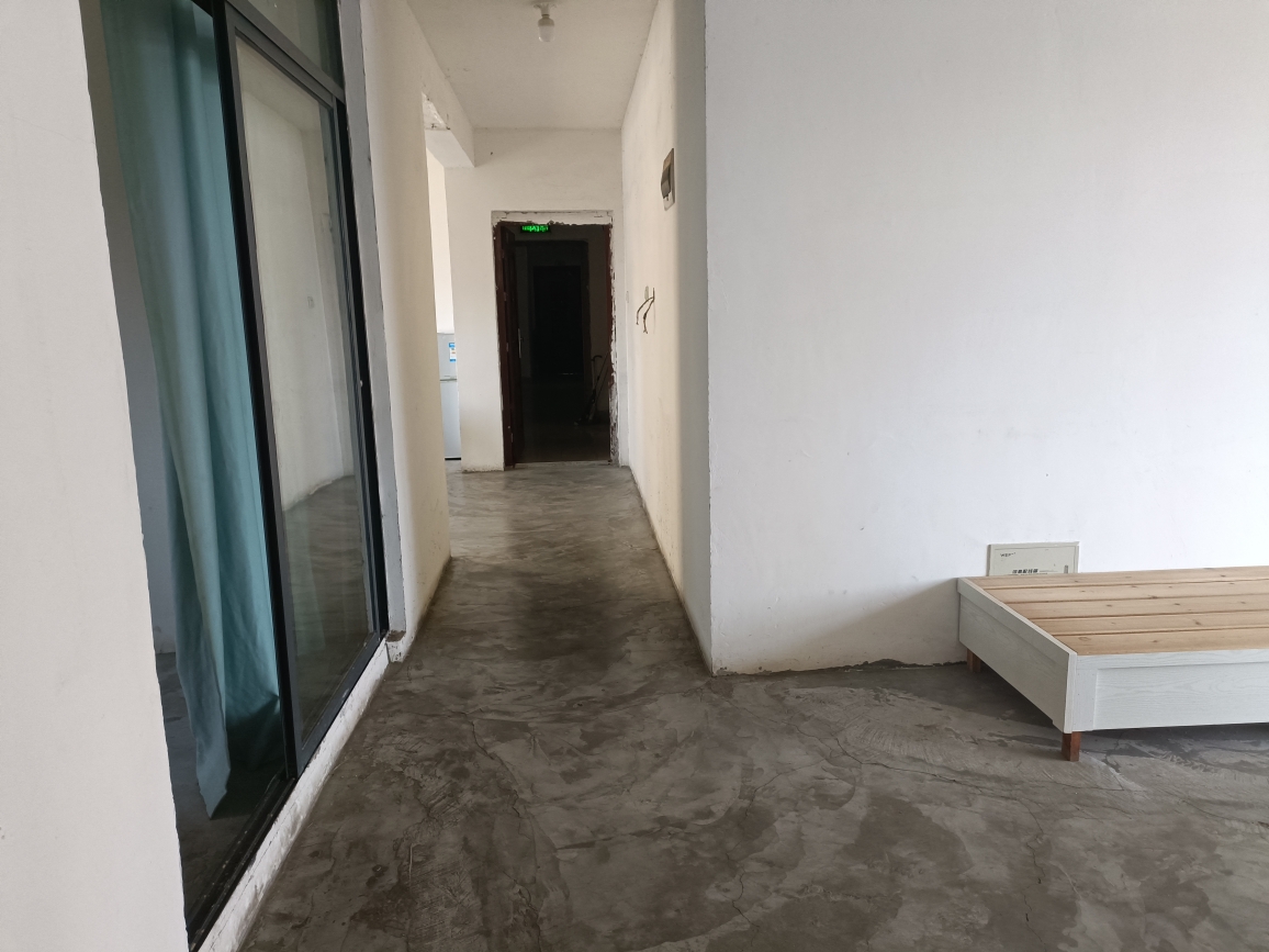 西湖春天 精装修3室出租 拎包入住_6