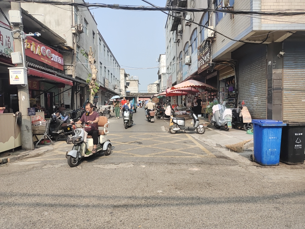 出租土坝孜二马路108平方四层二室二厅简装_11