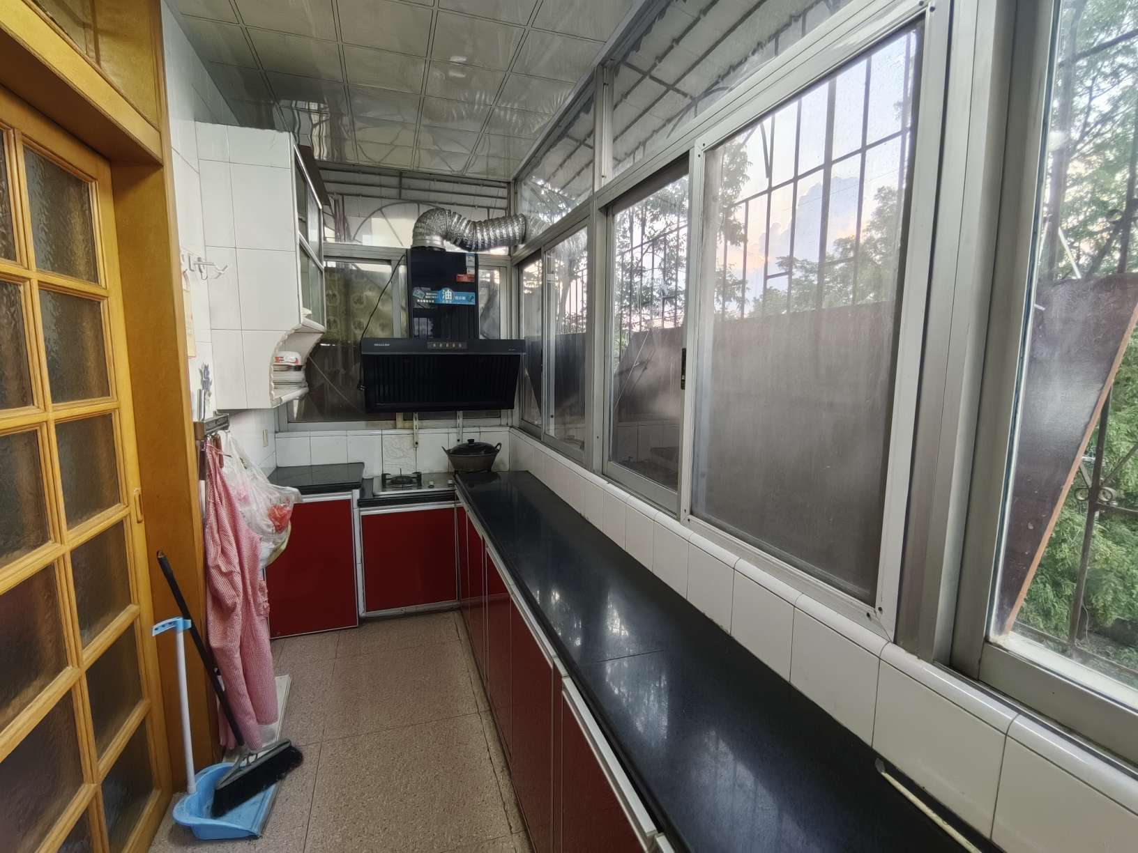 铁三处二区，三室两厅，精装修，26中学区房  楼位楼层好_8