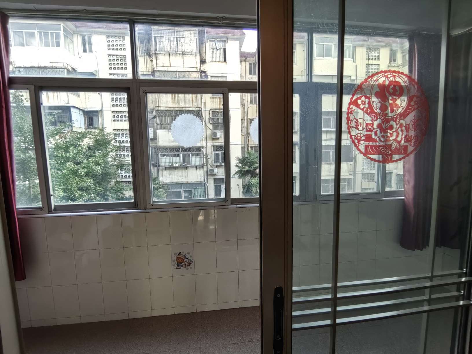 泉山十字路口附近，精装修三房出租，_10