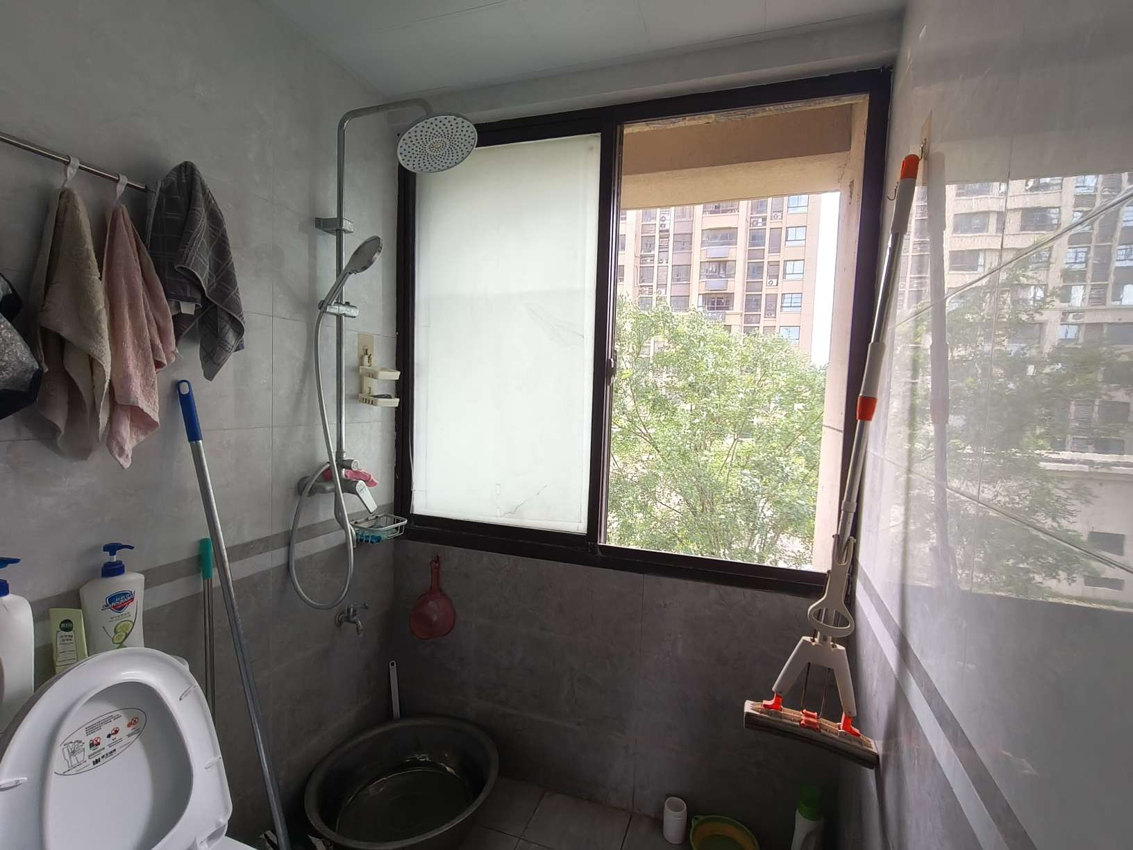 山南二中附近漫悦湾四室两厅精装修好房出售_10