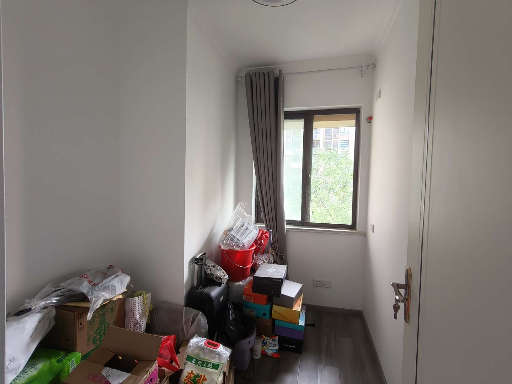 山南二中附近漫悦湾四室两厅精装修好房出售_14