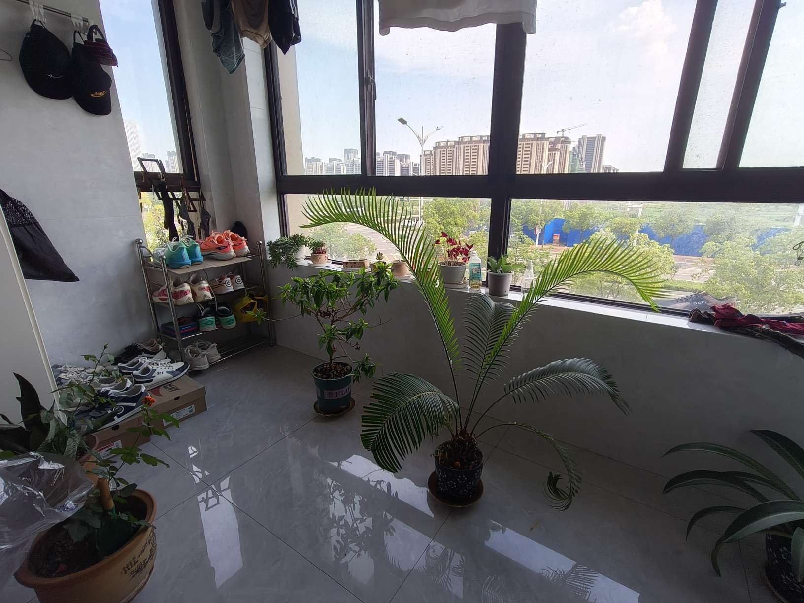 山南二中附近漫悦湾四室两厅精装修好房出售_8