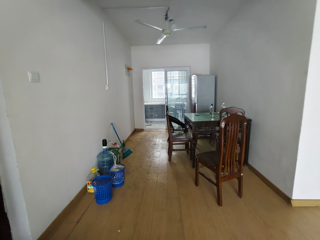 万茂华府 四室两厅 新装修_10