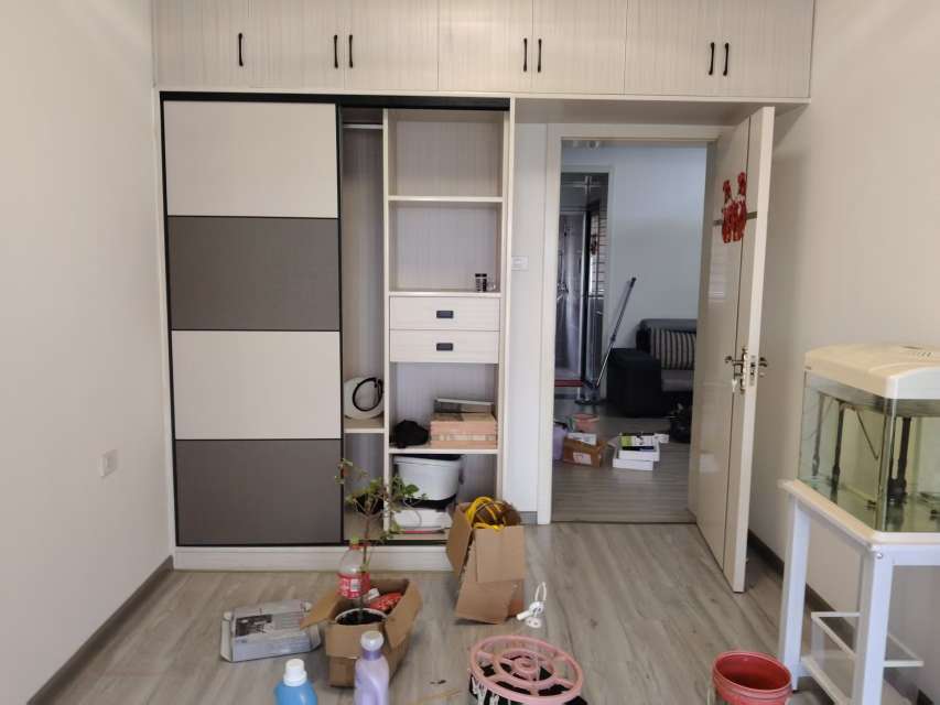 谢家集新村D区 70平 南向精装两室 交通便利_6