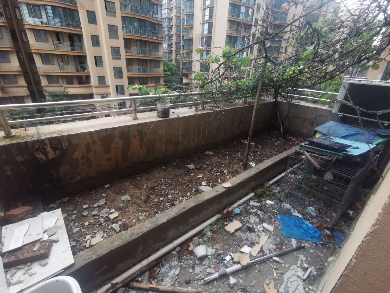 香榭华都好房出租_9
