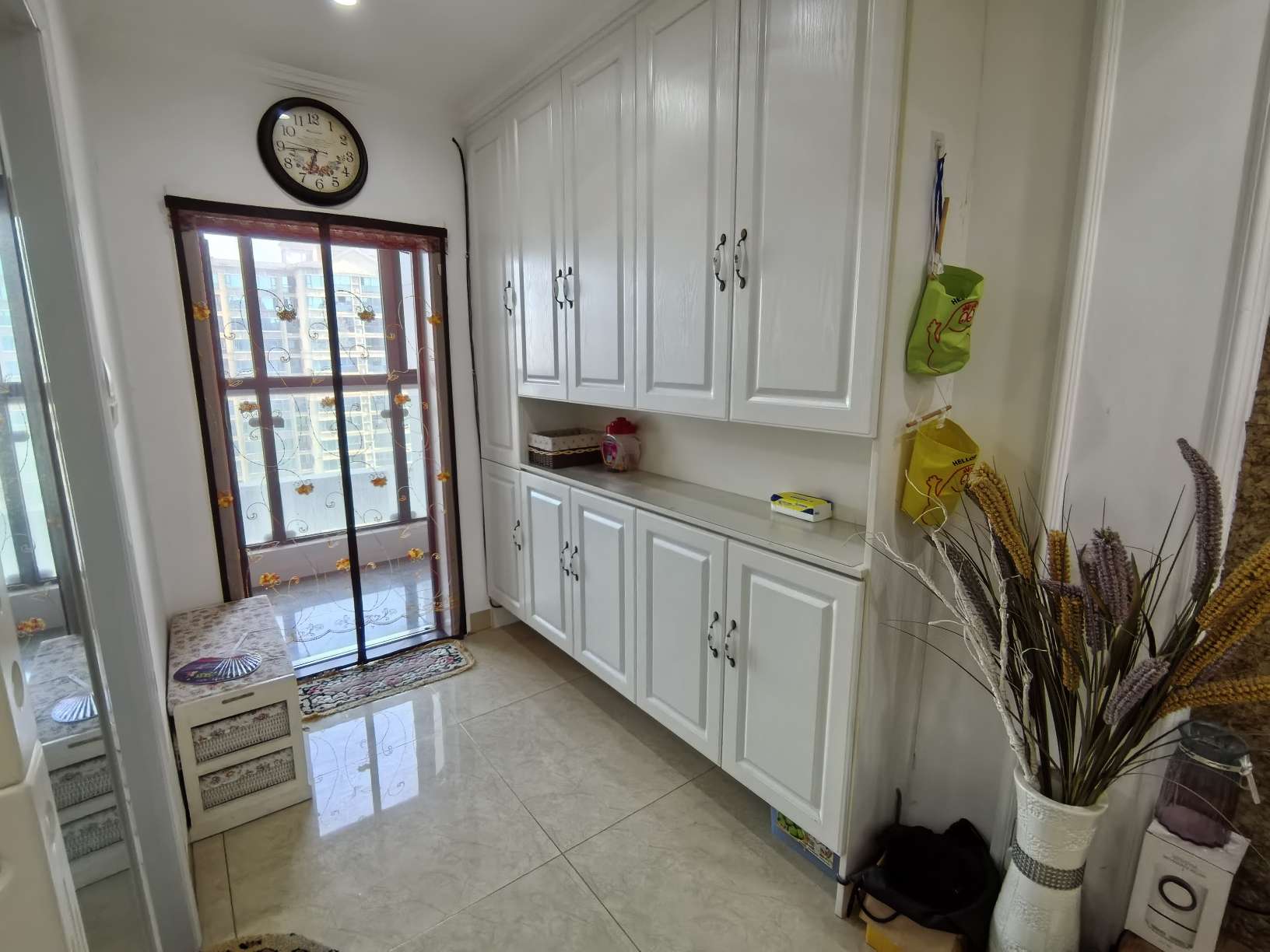 万茂中心一室一厅精装修出租_11