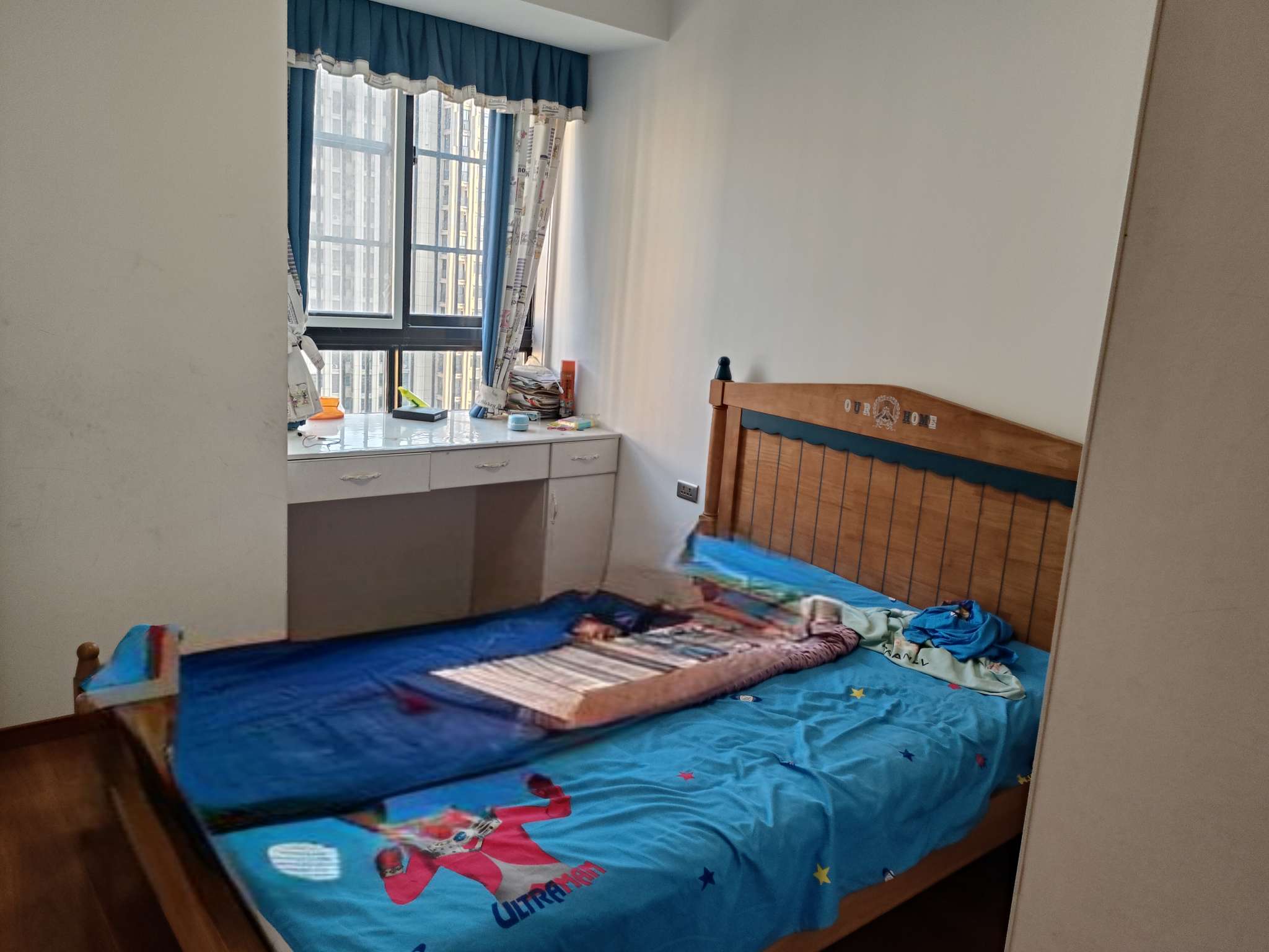 泉山湖香颂小镇3室精装，家具家电齐全拎包即住_5