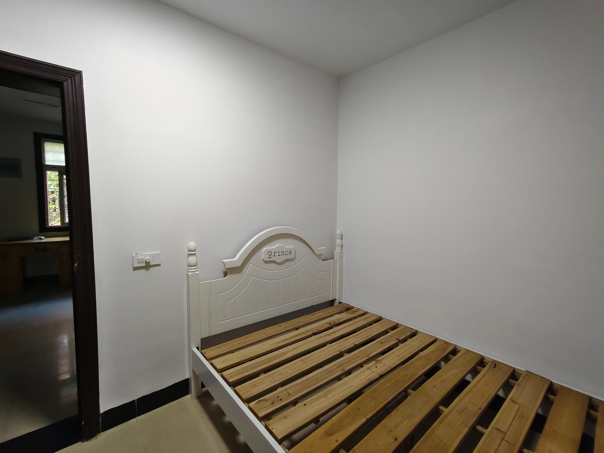 翠园小区两室一厅一楼对外出租_4
