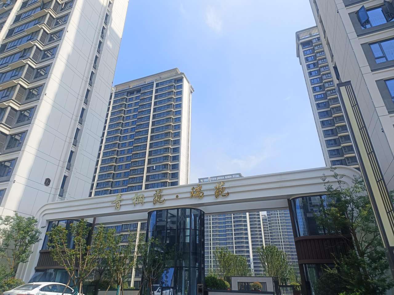 青铜苑瑞源中间楼层边户对外出售_13