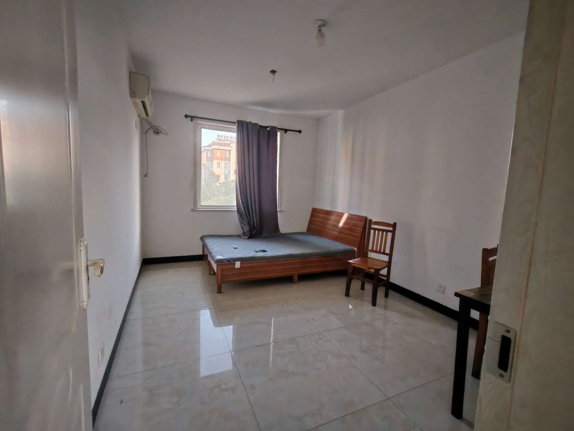 望北新村东区75平方，普装，4层，两室一厅。交通便利。_3