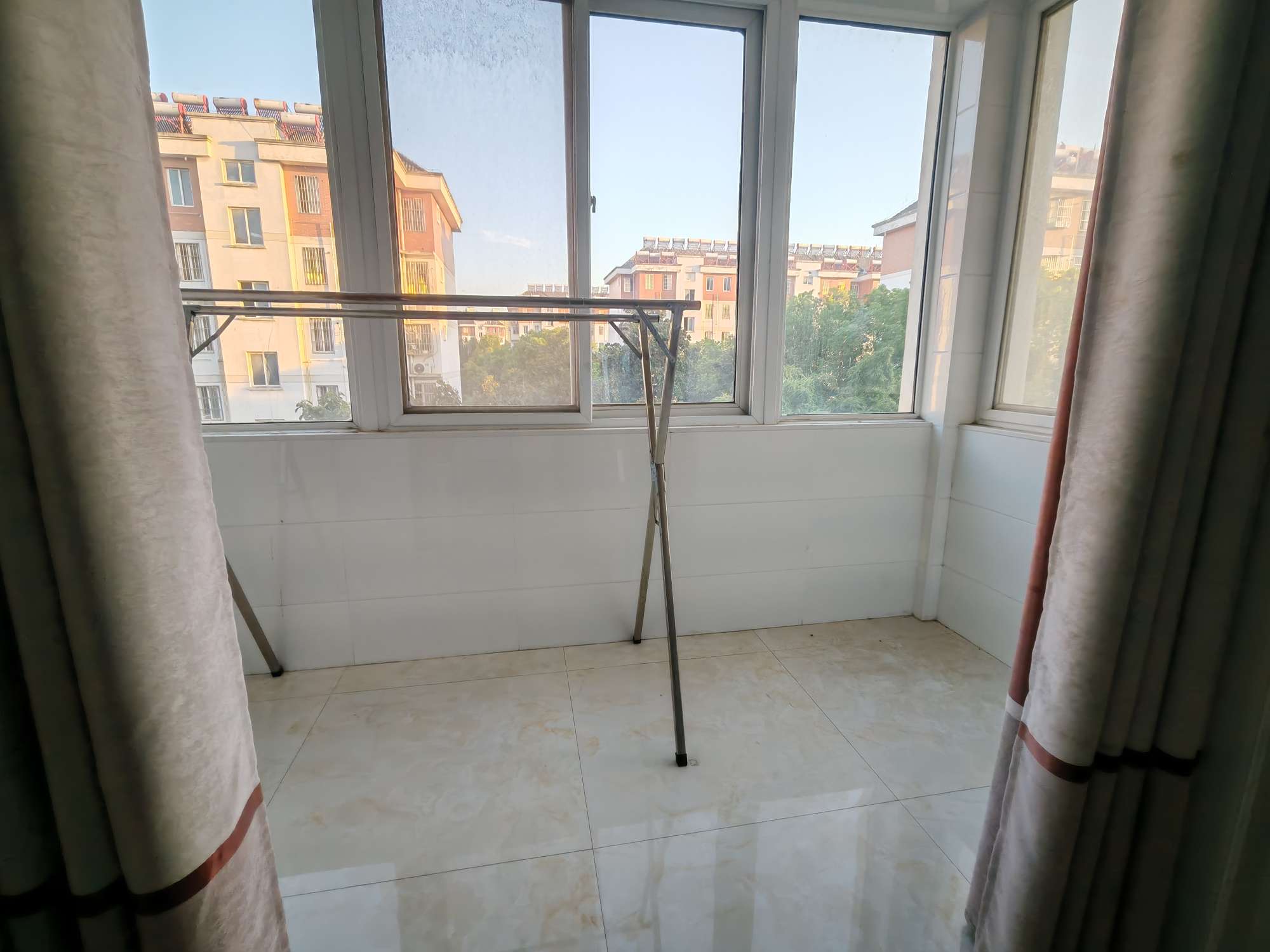 望北新村东区75平方，普装，4层，两室一厅。交通便利。_5