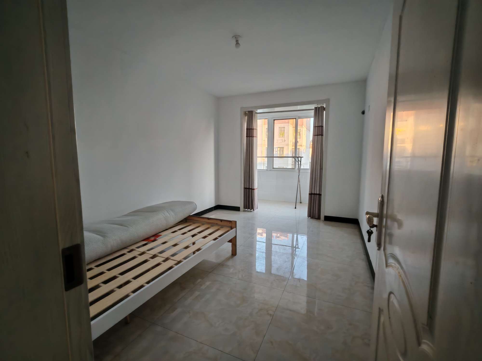 望北新村东区75平方，普装，4层，两室一厅。交通便利。_8