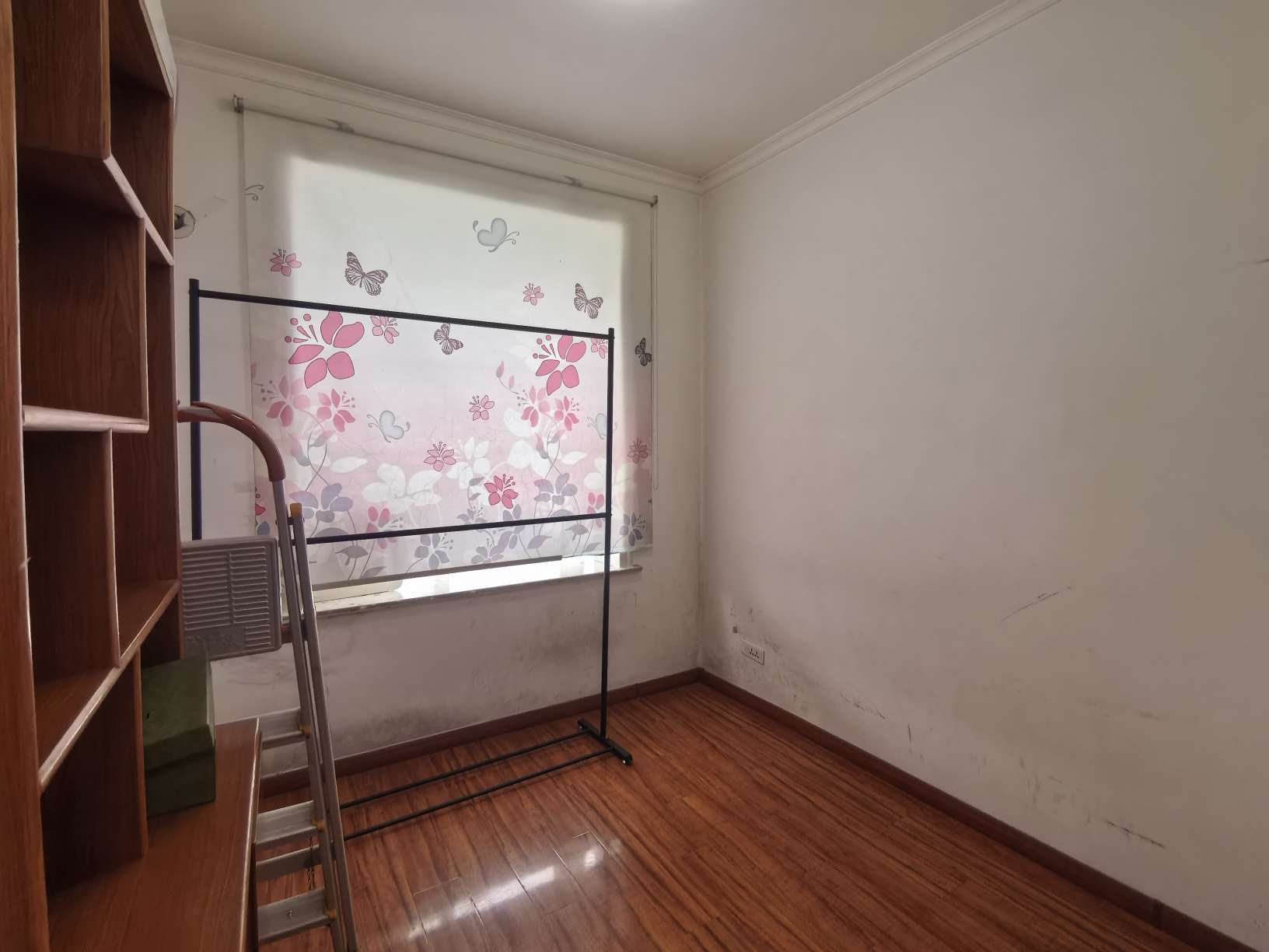 上品印象精装三室出租_9