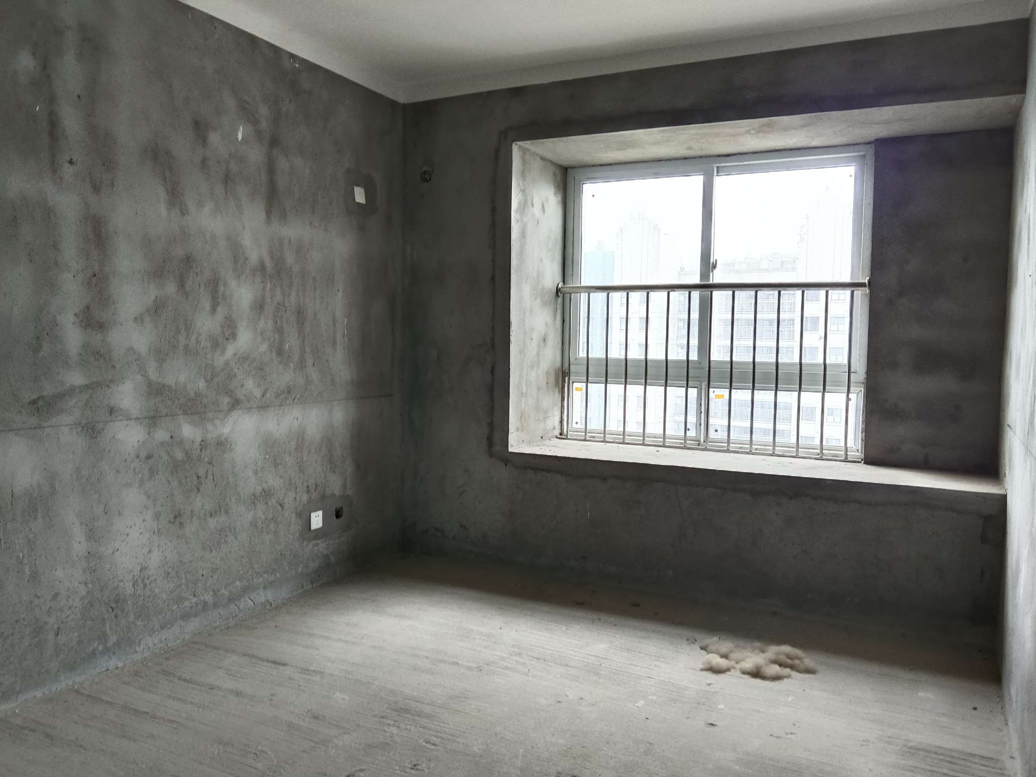 万茂华府3室2厅毛坯出售_3