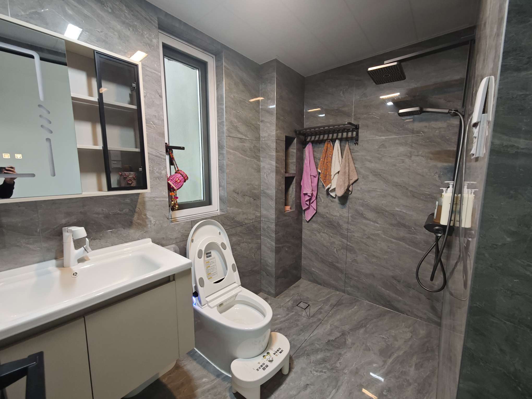 富力城精装三室 东西齐全 首次出租 _8