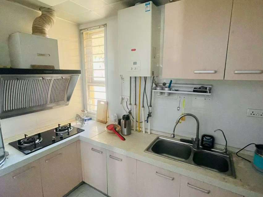 朝阳帝堡跃层3室2卫对外出售_4