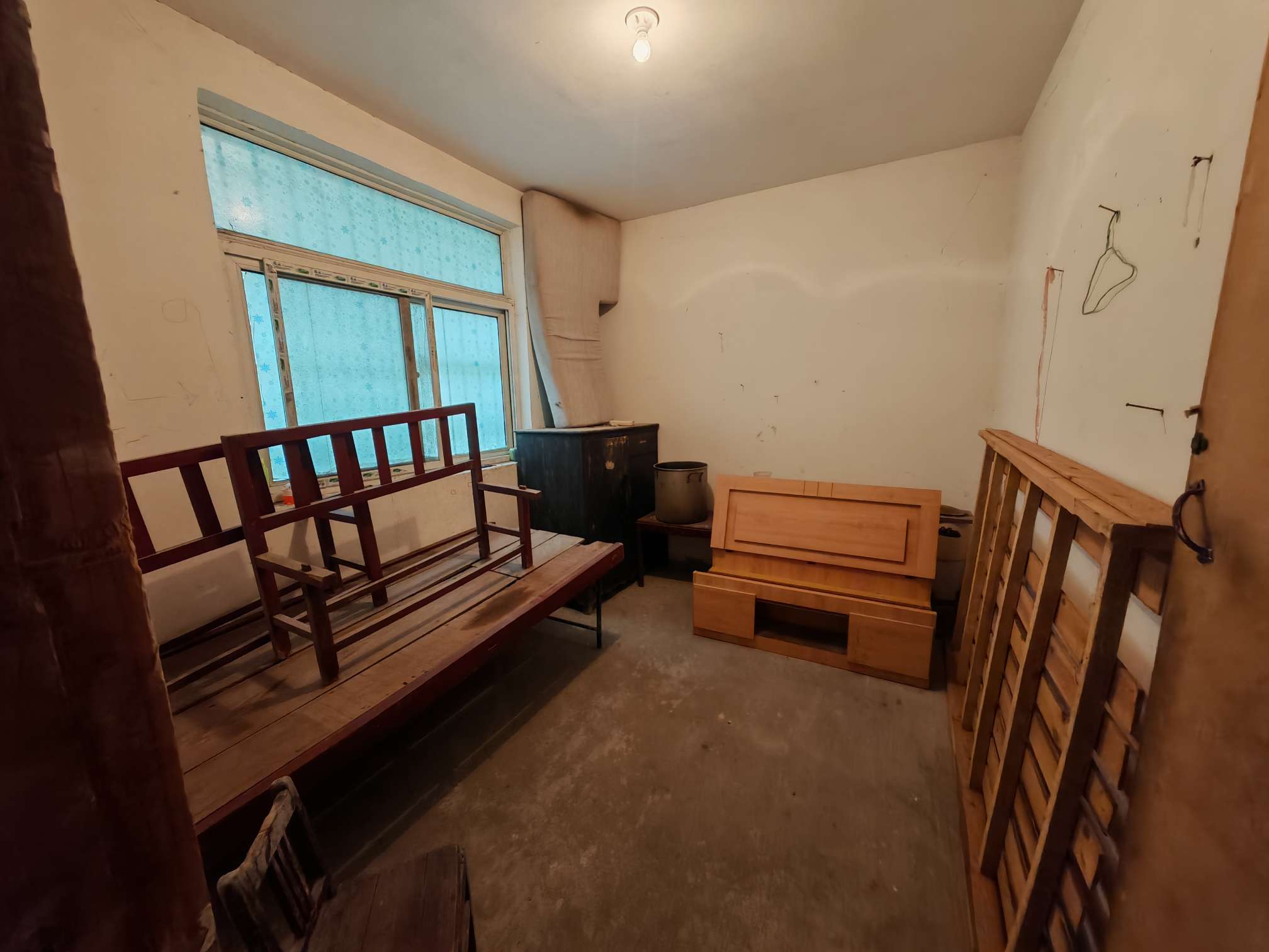 香樟苑一期 多层二楼 三室 诚心出售 看房方便_9