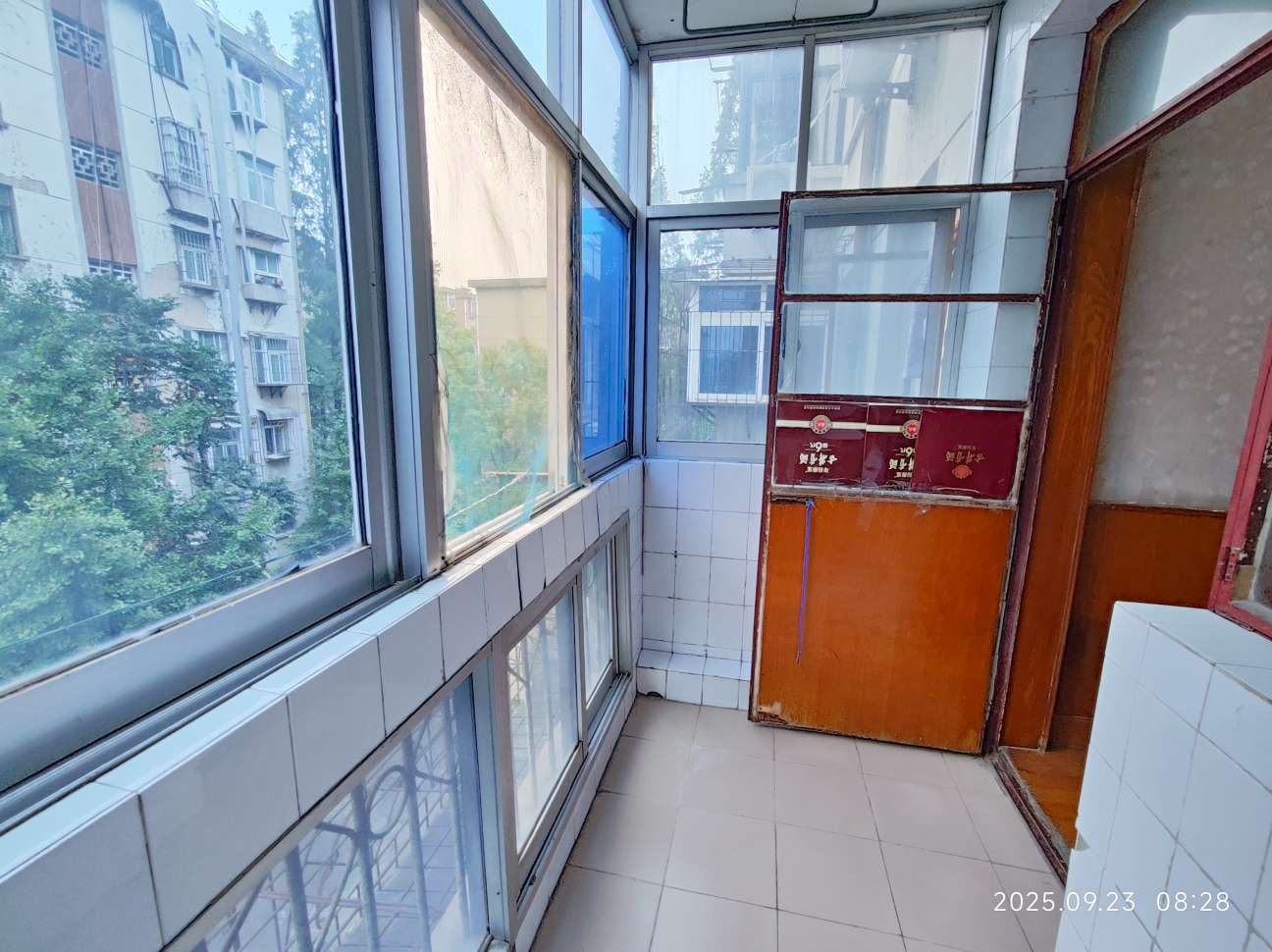 龙泉村  简装两室一厅  家电齐全  出租_9