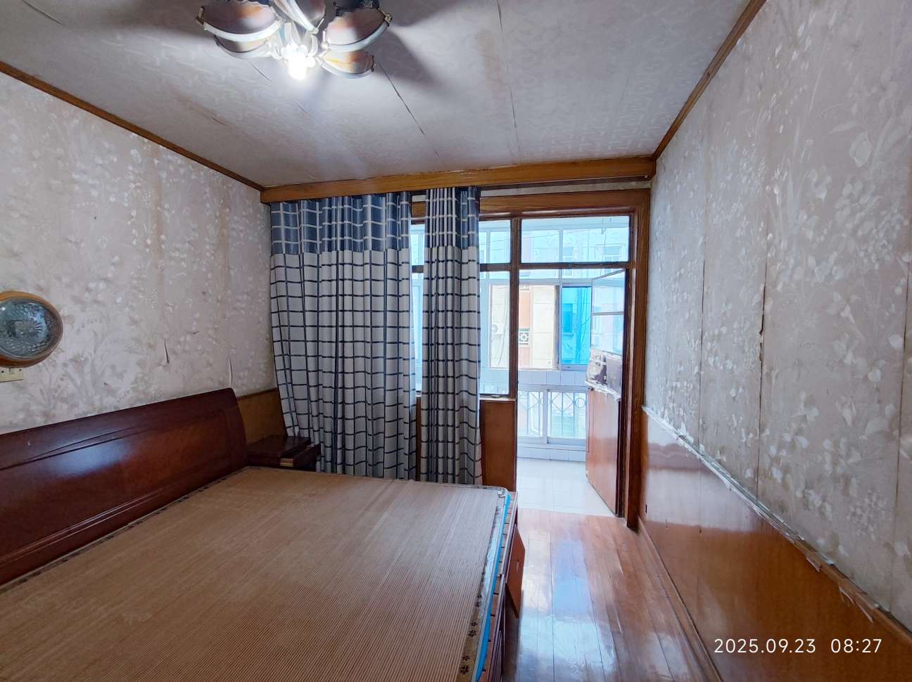 龙泉村  简装两室一厅  家电齐全  出租_5