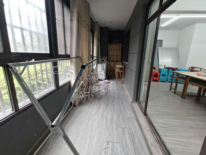 京冠学府里 123平 简装三室 学区房采光好 配套齐全_6