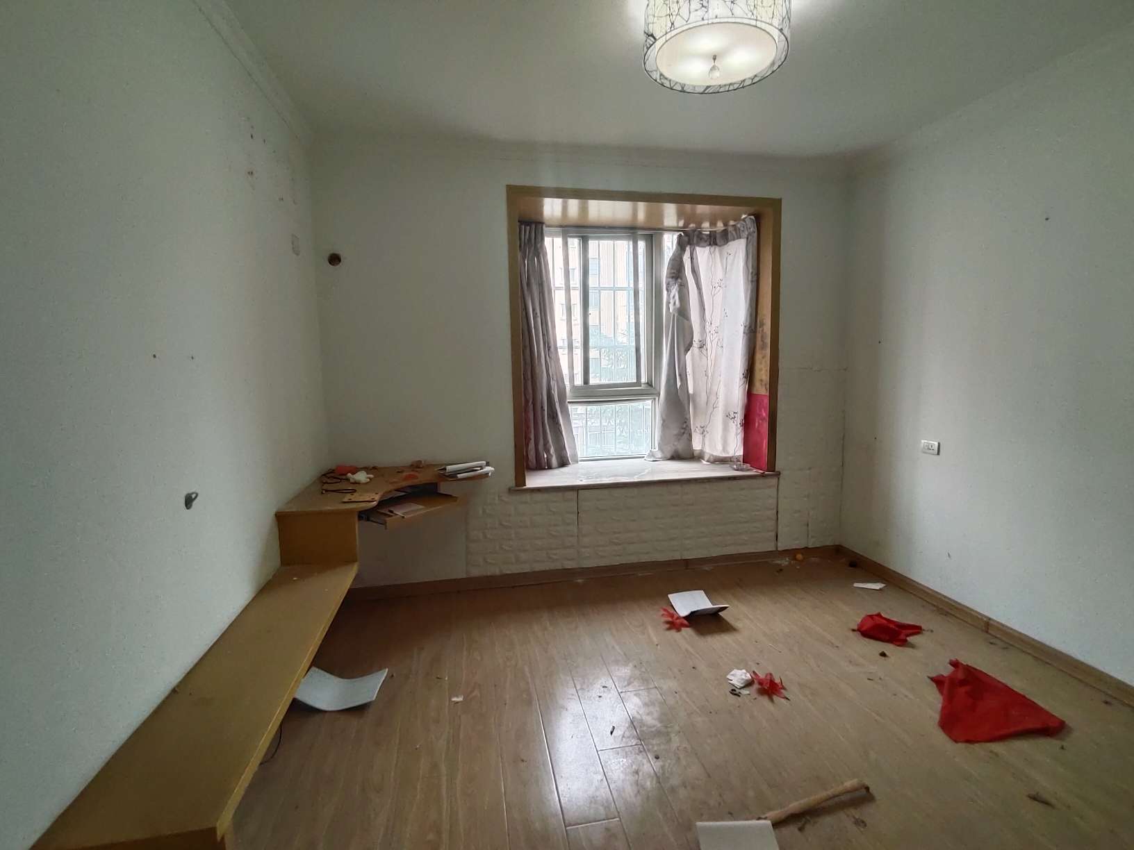 建南村东区 85平 南向三室 简装 交通便利_6