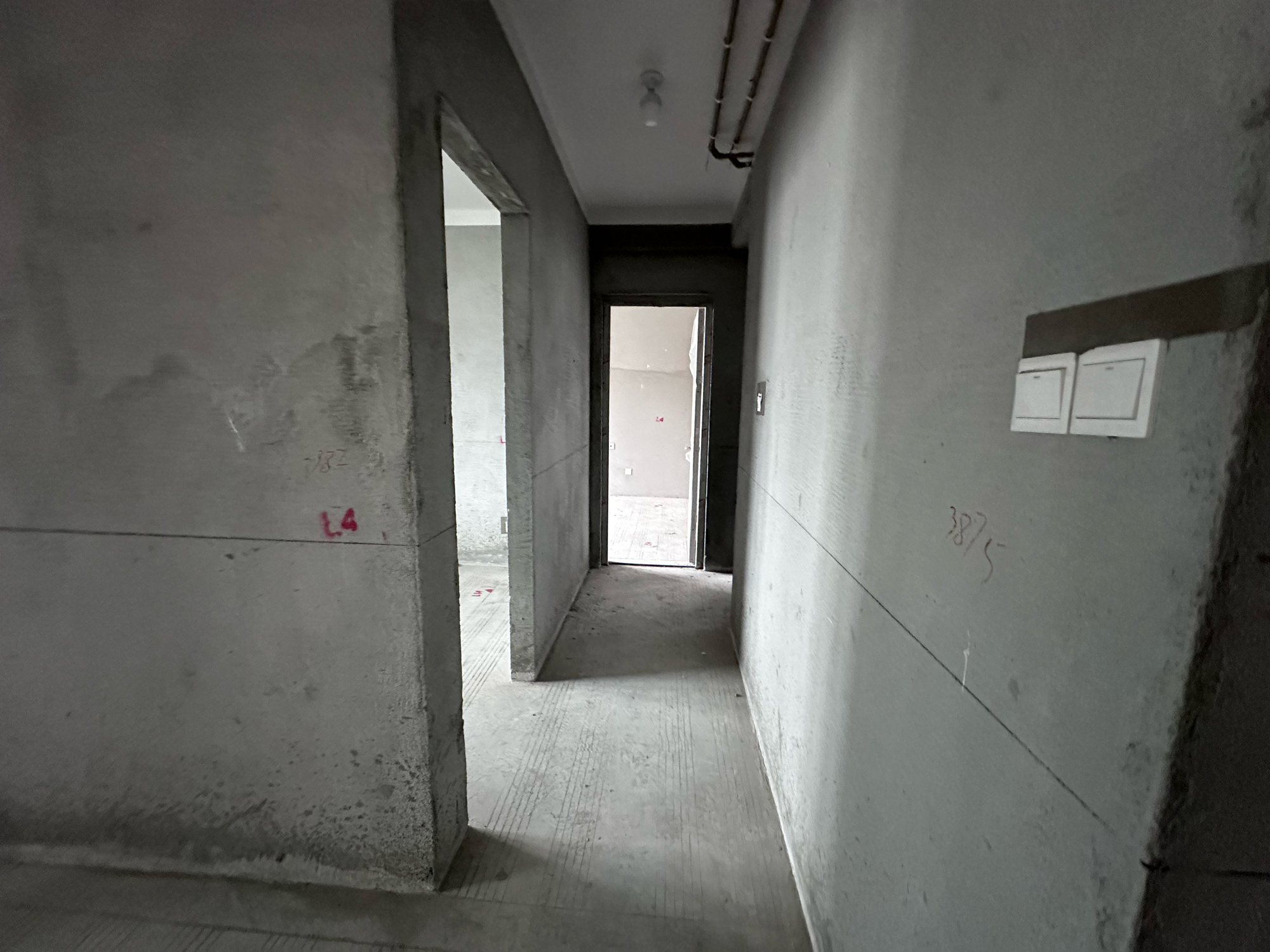 青桐苑瑞苑三室两厅对外出售_9