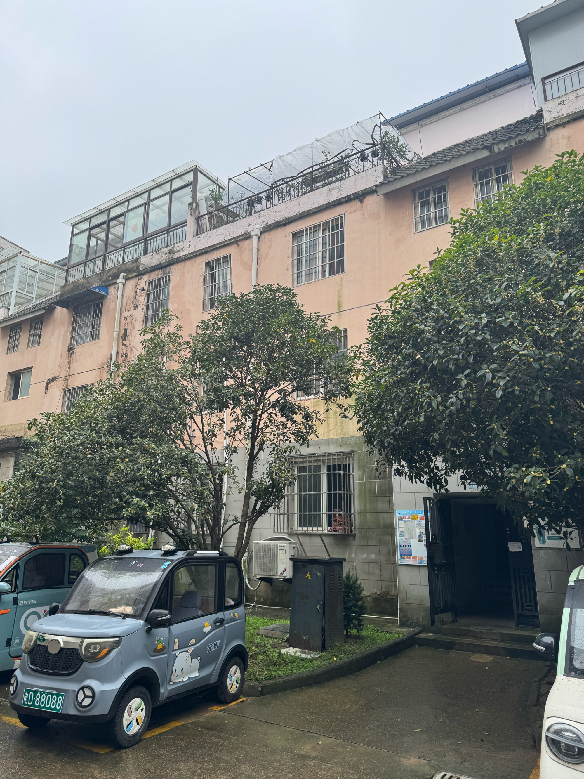 幸福里 154平 四室两厅 满两年 学区房 采光好 简装_10
