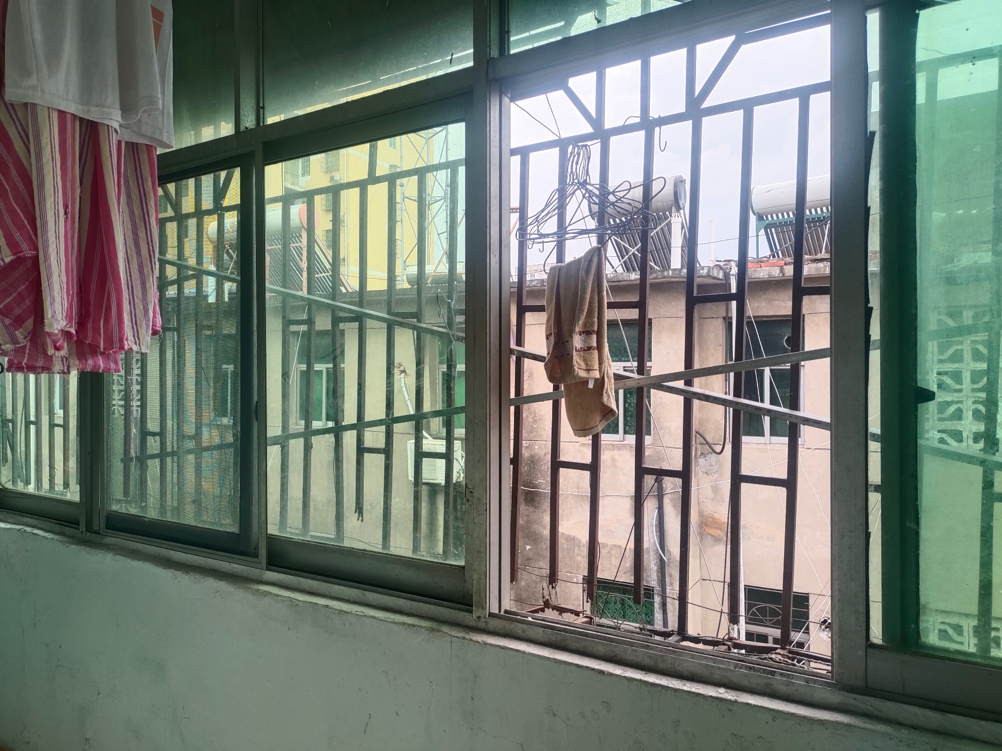 中央花园 80平 两室一厅 交通便利 简装出租 采光好_7