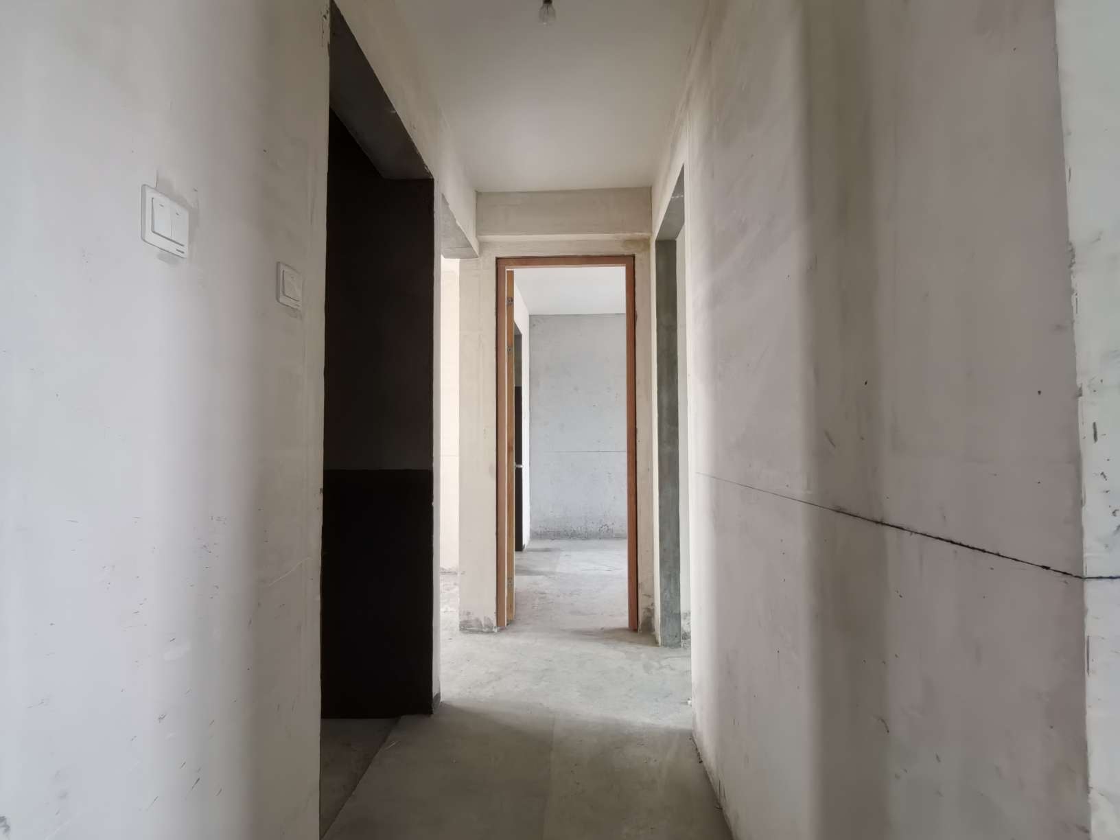 天一时代城 3室毛坯_15