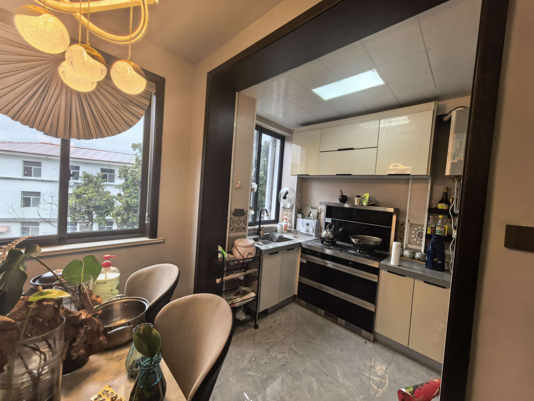 彩虹小区2室2厅精装_3