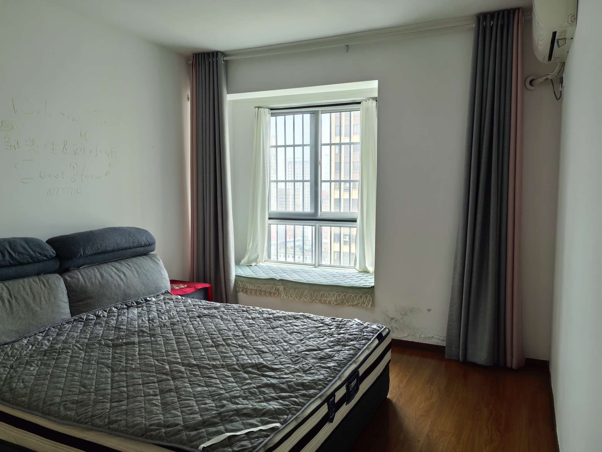 龙湖中心精装两室两厅对外出租配套齐全拎包入住_3