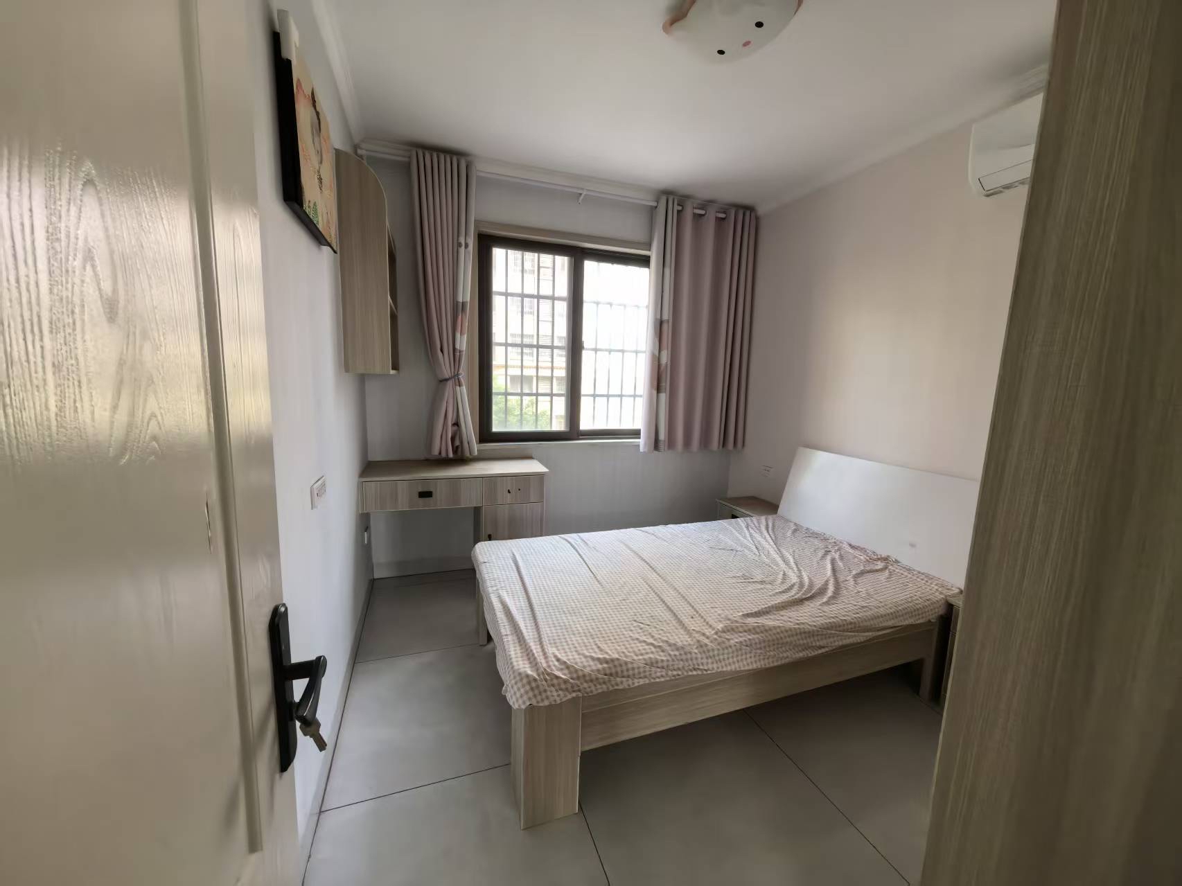 公园里电梯洋房精装修3室出售_5