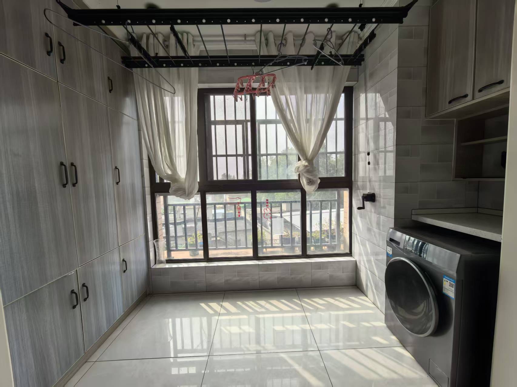 公园里电梯洋房精装修3室出售_7